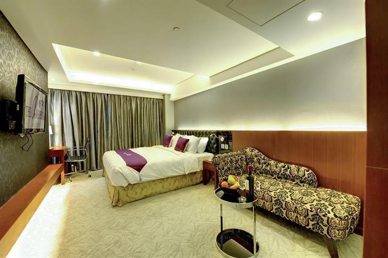 The Bauhinia Hotel - Central Hong Kong Bagian luar foto